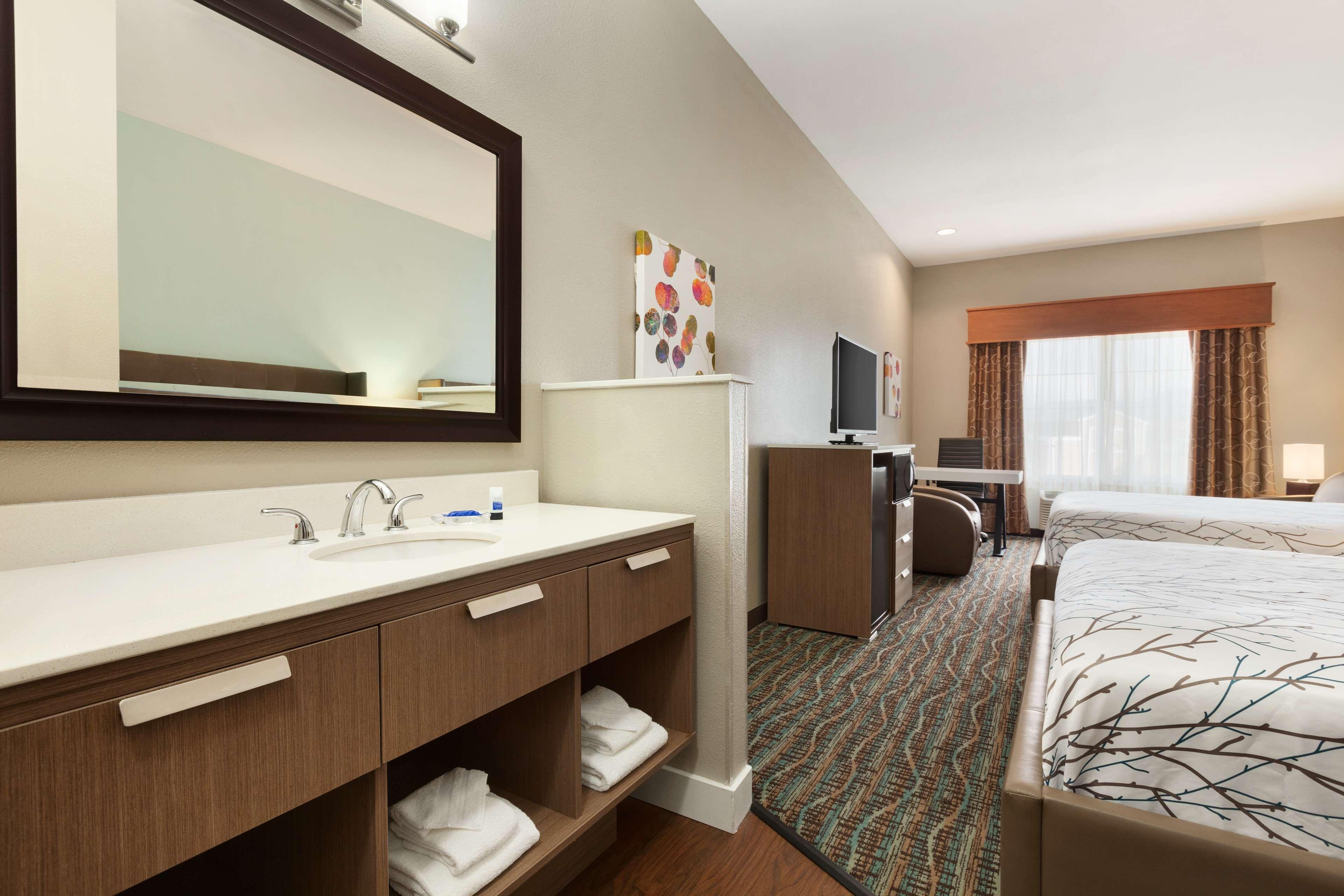 Best Western Plus Peppertree Inn At Omak Extérieur photo