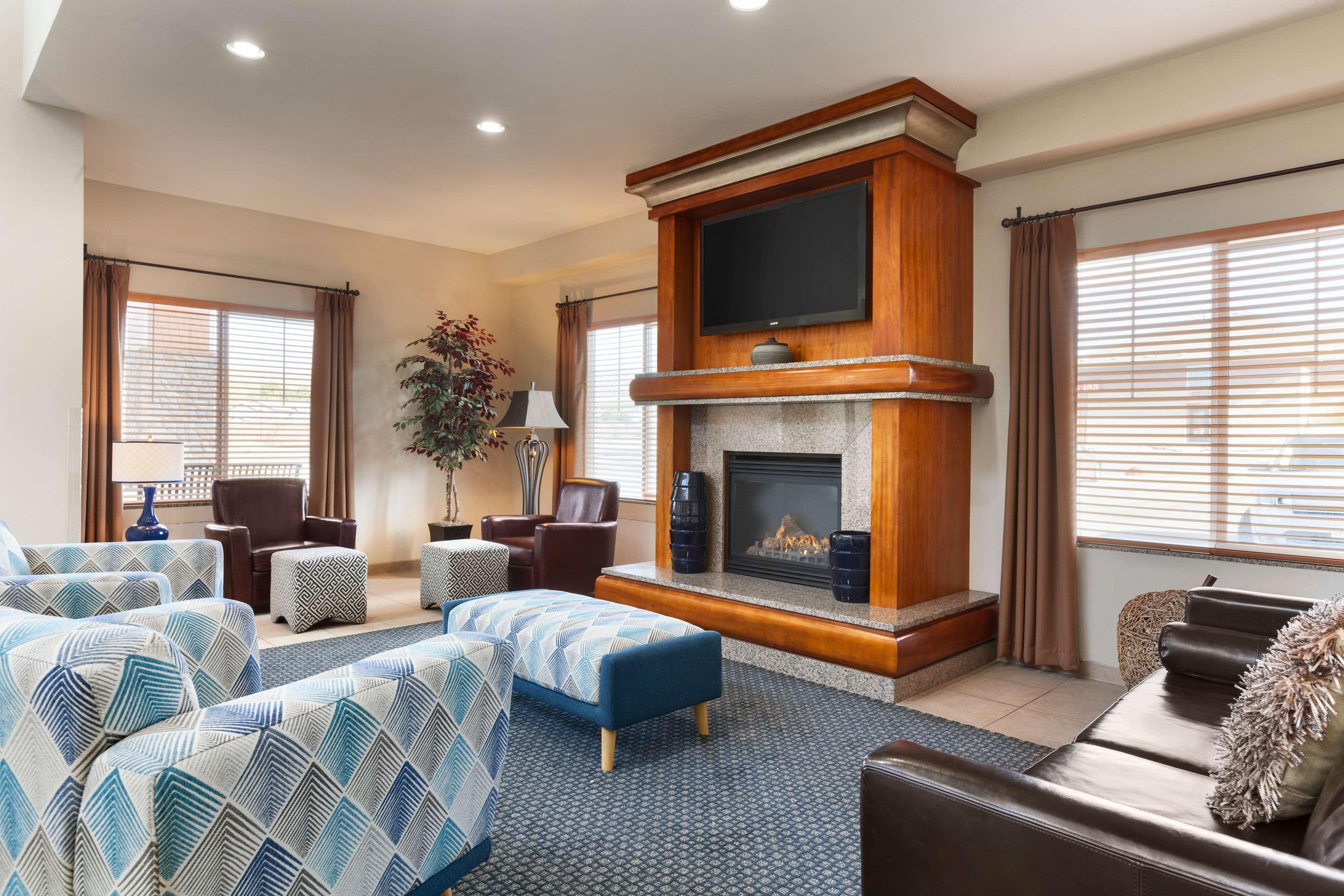 Best Western Plus Peppertree Inn At Omak Extérieur photo