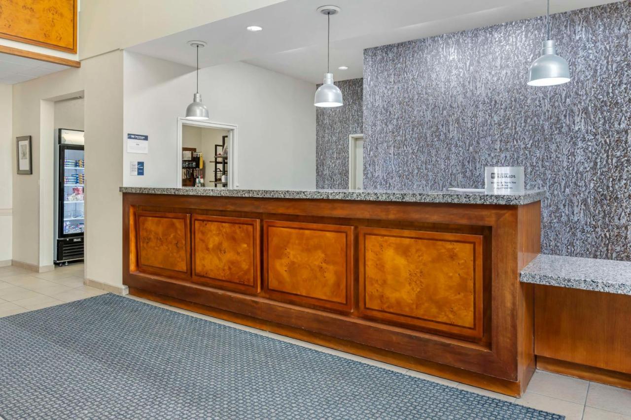 Best Western Plus Peppertree Inn At Omak Extérieur photo