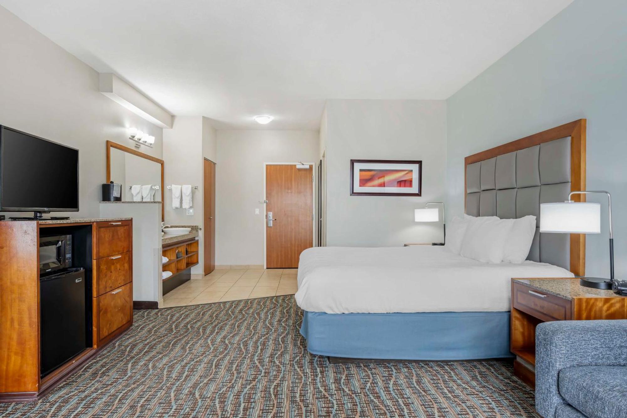Best Western Plus Peppertree Inn At Omak Extérieur photo