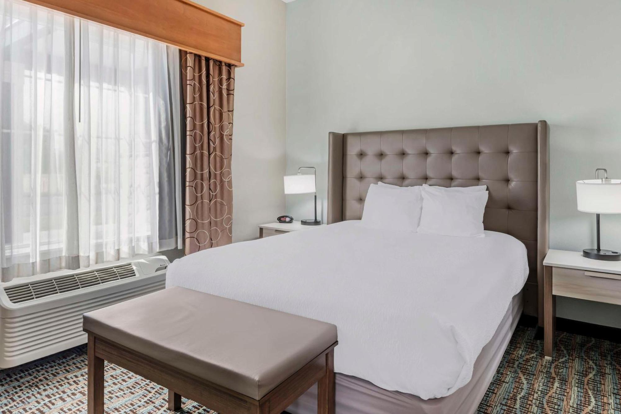 Best Western Plus Peppertree Inn At Omak Extérieur photo