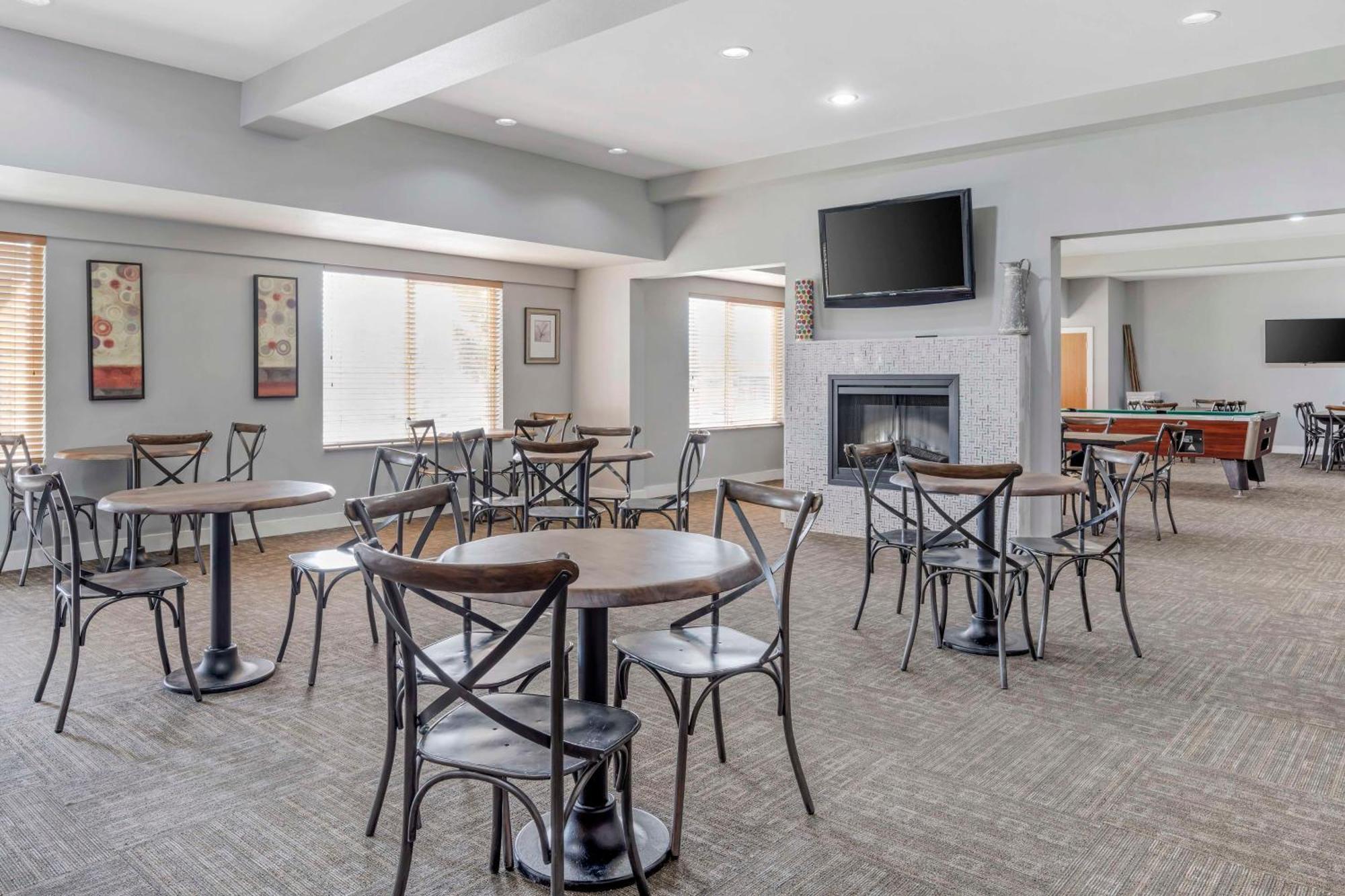 Best Western Plus Peppertree Inn At Omak Extérieur photo