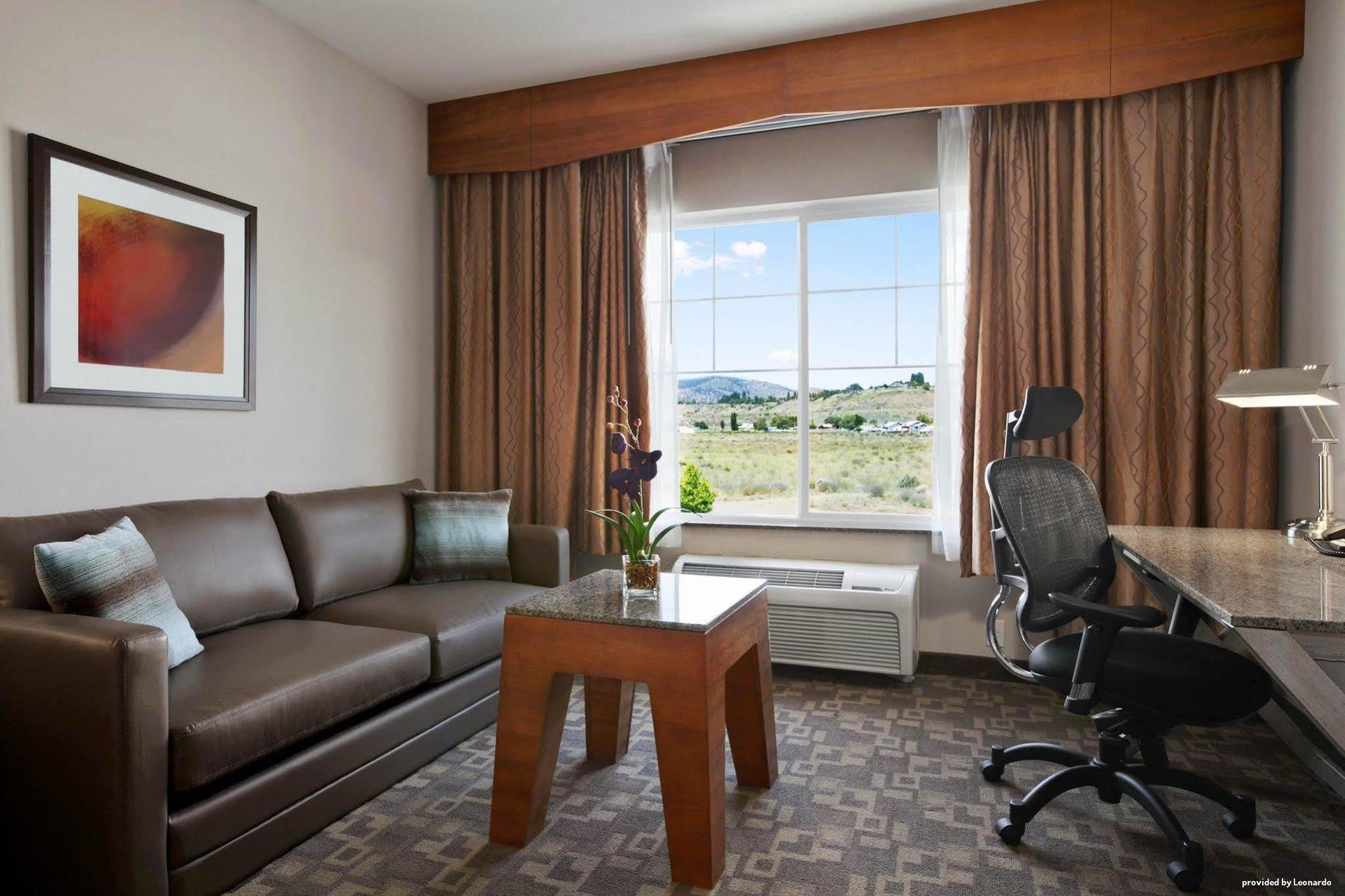 Best Western Plus Peppertree Inn At Omak Extérieur photo